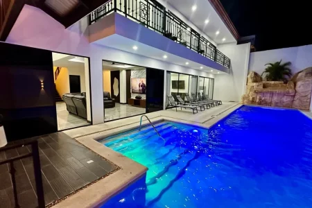 Ocean-Breeze-Luxury-Villa-In-Jaco-Costa-Rica-10-2025 (3)